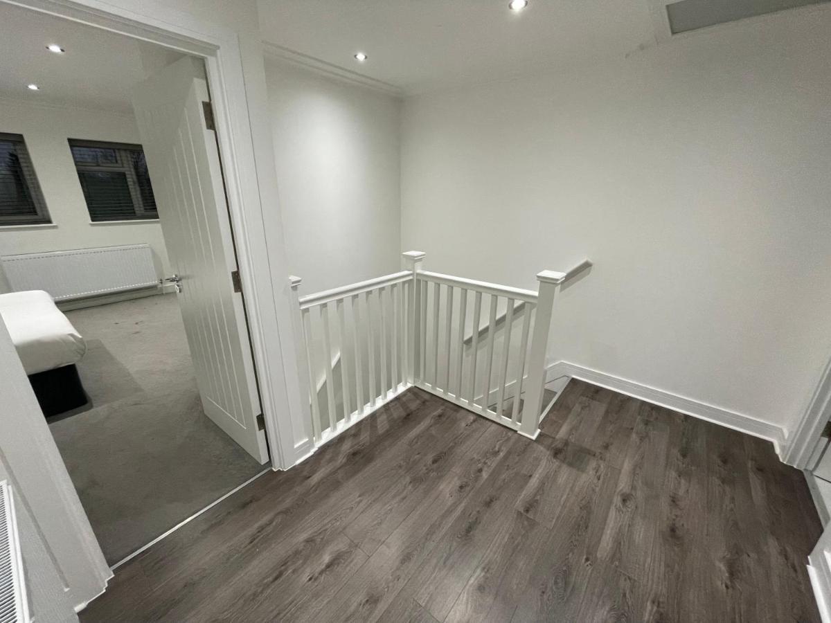 London West Ham Apartments Экстерьер фото